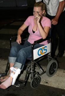 Kate Winslet feet photo thumbnail