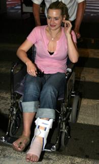 Kate Winslet feet photo thumbnail