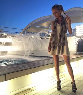 Ludovica Pagani feet photo thumbnail