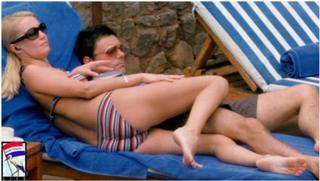 Denise Van Outen feet photo thumbnail