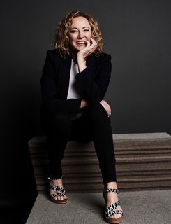 Virginia Madsen feet photo thumbnail