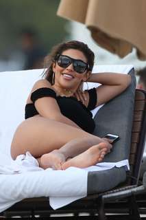 Chantel Jeffries feet photo thumbnail