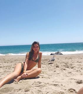 Vale Genta feet photo thumbnail