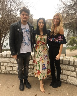 Camila Mendes feet photo thumbnail