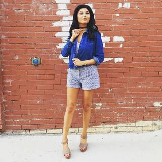 Courtney Khondabi feet photo thumbnail