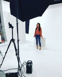 Courtney Khondabi feet photo thumbnail