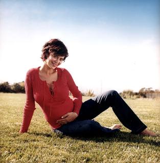 Catherine Bell feet photo thumbnail