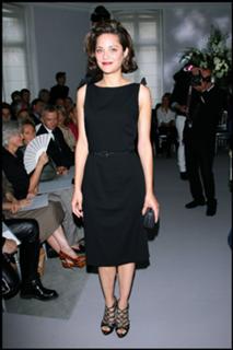 Marion Cotillard feet photo thumbnail