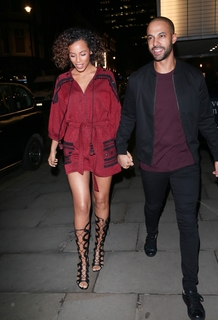 Rochelle Humes feet photo thumbnail