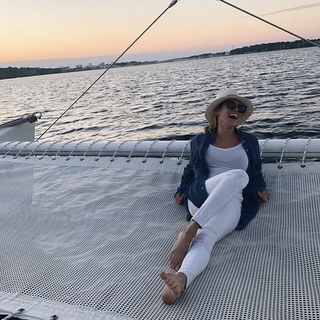 Kristin Cavallari feet photo thumbnail