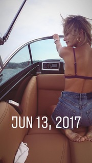 Hailey Bieber feet photo thumbnail