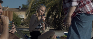 Sophie Turner feet photo thumbnail