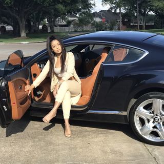 Jilly Anais feet photo thumbnail