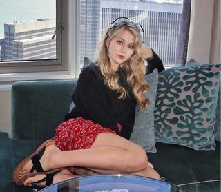 Caylee Cowan feet photo 4