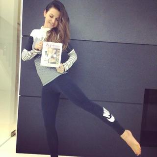 Anna Lewandowska feet photo thumbnail