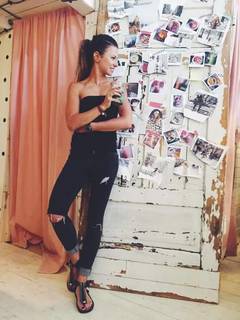 Anna Lewandowska feet photo thumbnail