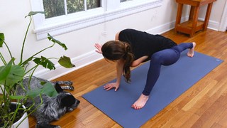 Adriene Mishler feet photo thumbnail