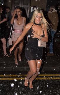 Chloe Ferry feet photo thumbnail
