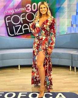 Lívia Andrade feet photo thumbnail
