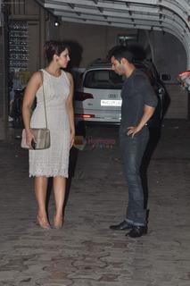 Huma Qureshi feet photo thumbnail