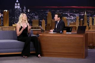 Karlie Kloss feet photo thumbnail