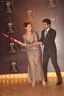 Huma Qureshi feet photo thumbnail