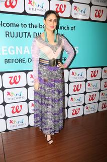 Kareena Kapoor feet photo thumbnail