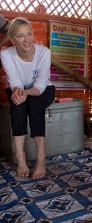 Cate Blanchett feet photo thumbnail