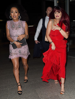 Kerry Katona feet photo thumbnail