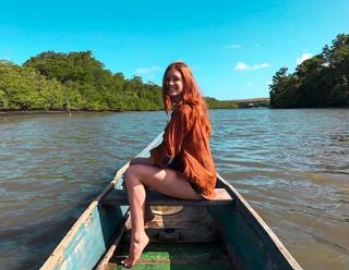 Marina Ruy Barbosa feet photo thumbnail
