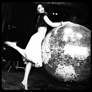 Shruti Haasan feet photo thumbnail
