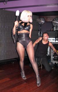 Lady Gaga feet photo thumbnail