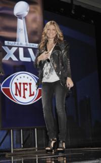 Fergie feet photo thumbnail