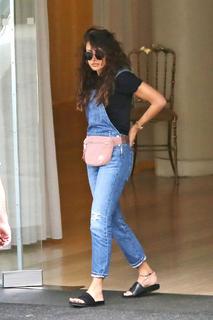 Michelle Keegan feet photo thumbnail