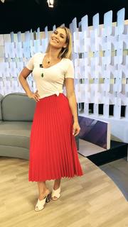 Lívia Andrade feet photo thumbnail