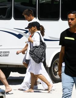 Eva Longoria feet photo thumbnail