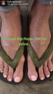 Kelly Bensimon feet photo thumbnail