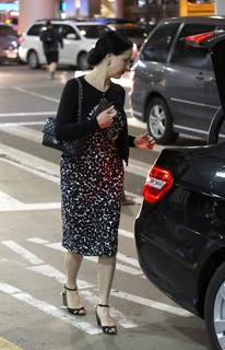 Dita Von Teese feet photo 4
