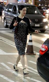 Dita Von Teese feet photo 3