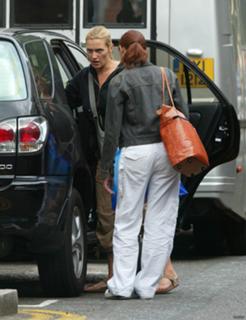 Kate Winslet feet photo thumbnail