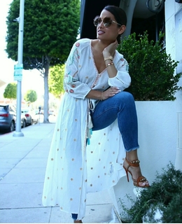 Rocsi Diaz feet photo thumbnail