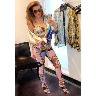 Thalía feet photo thumbnail