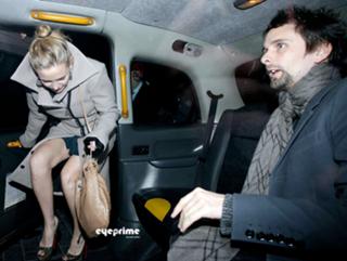 Kate Hudson feet photo thumbnail