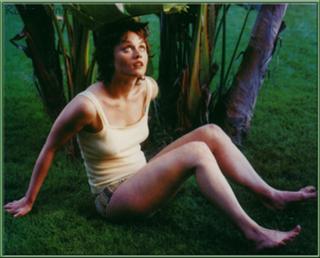 Robin Tunney feet photo 2