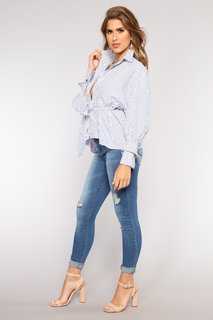 Kara Del Toro feet photo thumbnail
