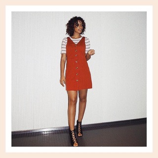 Rochelle Humes feet photo thumbnail