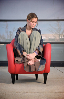 Joss Stone feet photo thumbnail