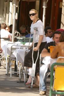 Kate Winslet feet photo thumbnail