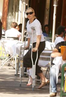 Kate Winslet feet photo thumbnail