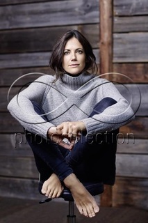 Bettina Zimmermann feet photo thumbnail